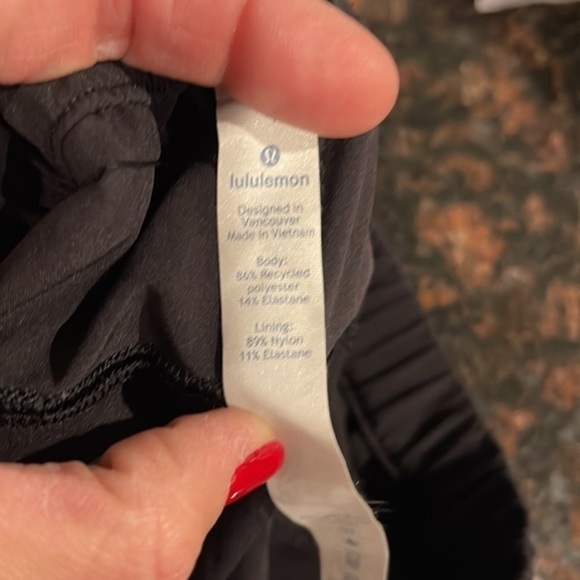 Lululemon ankle length joggers - Picture 6 of 6